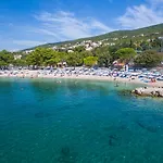 Apartamento Rustikales Nur 200 Meter Zum Mit Meerblick, Privatparkplatz