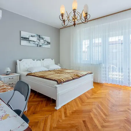 Apartament Rustikales Nur 200 Meter Zum Mit Meerblick, Privatparkplatz