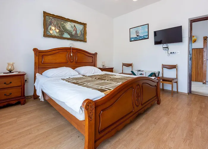 Appartamento Rustikales Nur 200 Meter Zum Mit Meerblick, Privatparkplatz *